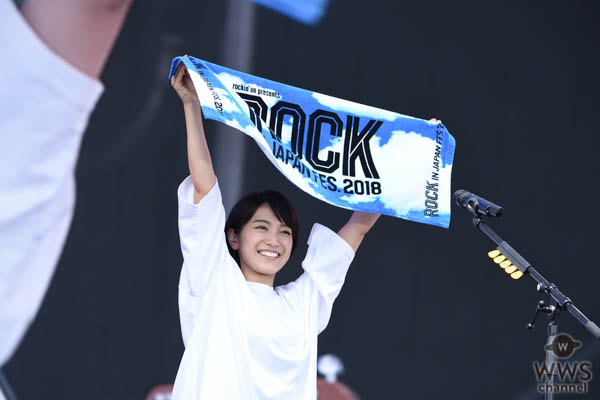 【ライブレポート】miwaが9年目のROCK IN JAPAN参戦！ 7月発売ベストアルバムの曲を中心に、GRASS STAGEへ爽やかな風を巻き起こす！