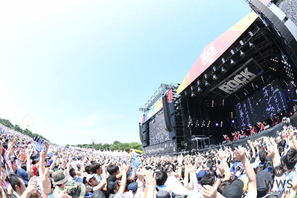 【ライブレポート】欅坂46が赤の新衣装でトップバッターで登場！名曲『二人セゾン』からライブスタート！〈ROCK IN JAPAN FESTIVAL 2018>