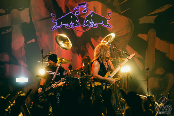 【ライブレポート】ヘヴィメタルバンド・LOUDNESSが「METAL MANIA」トリで登場！スピード感抜群のメタルチューンでオーディエンスを圧倒！