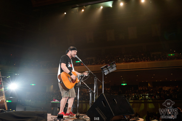 【ライブレポート】竹原ピストルがアコギ1本で届けるトーキョーギタージャンボリー激情のステージ！＜30th J-WAVE TOKYO GUITAR JAMBOREE＞