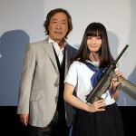 橋本環奈、恩師・武田鉄矢へ明太子バレンタインチョコをサプライズプレゼント！！　映画『セーラー服と機関銃 -卒業-』舞台挨拶を実施！