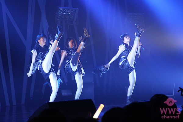 東京パフォーマンスドール が炎のように燃えるRED公演で3月23日に発売の4thシングル『逆光×礼賛』を披露！