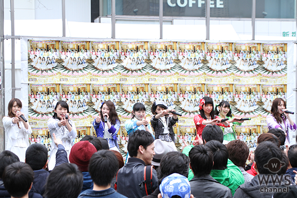 SUPER☆GiRLSの荒井玲良・勝田梨乃の2名が新宿ステーションスクエアで卒業を発表！