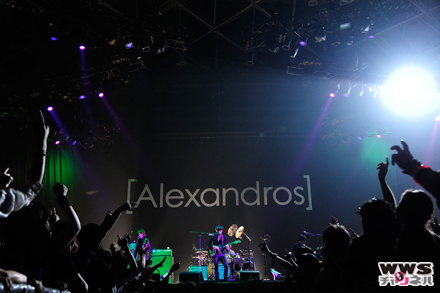 【速報ライブレポート】正統派ロックバンド[Alexandros]がルナフェスに登場！！