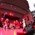 lecca、ベスト盤をひっさげた10周年記念の全国ツアーがスタート！