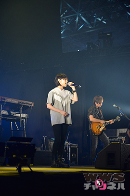 【ライブレポート】家入レオが2月に発売の新曲『miss you』など全６曲を披露！COUNTDOWN JAPAN 14/15