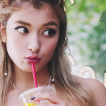 ローラと渡辺直美が「MERY」TVCMでCM初共演！撮影後はローラの誕生日をサプライズでお祝い！