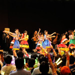 私⽴恵⽐寿中学がニコニコ超会議2016・超演奏してみたステージで坊主バンドと異色コラボ！