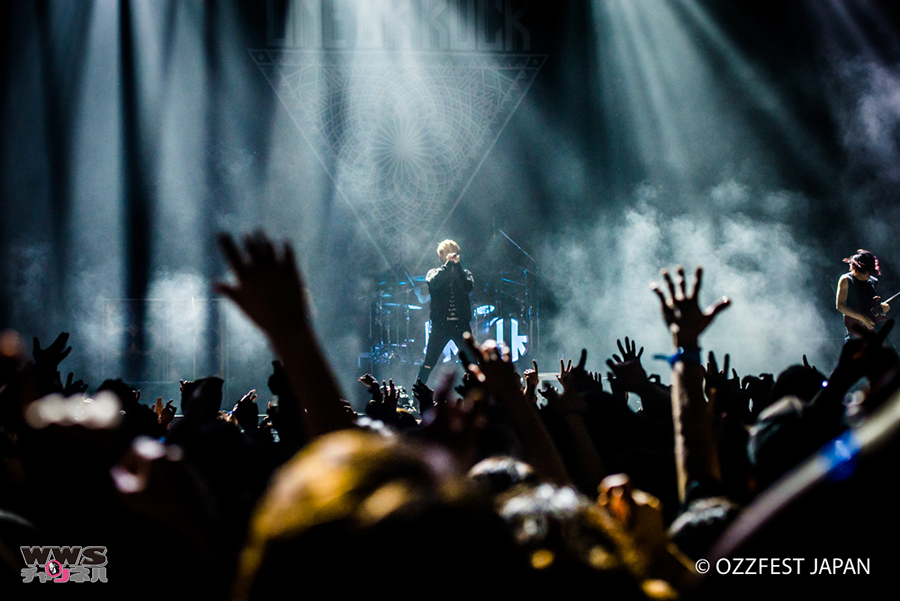 【写真特集】OZZFEST 2015に人気ロックバンドONE OK ROCKが登場！