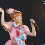 【ライブレポート】きゃりーぱみゅぱみゅがJAPAN JAM BEACH 2016に登場！「会場をファンタジーな遊園地に変えたいと思います！」