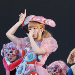 【ライブレポート】きゃりーぱみゅぱみゅがJAPAN JAM BEACH 2016に登場！「会場をファンタジーな遊園地に変えたいと思います！