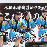 新宿ステーションスクエアでエビ中が焼鳥応援ライブ開催！
