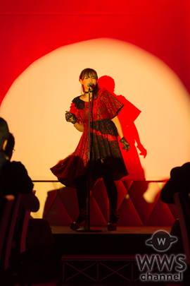 篠崎愛が芸能活動10周年記念イベントでメジャーデビュー曲『口の悪い女』を初披露！強めでブラックな篠崎愛が表現された楽曲