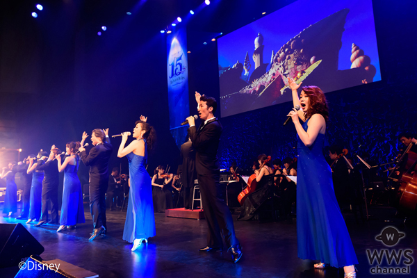 東京ディズニーシー®の15周年記念コンサートツアーがスタート！ラストは客席総立ちでパフォーマーとオーディエンスが一体化！
