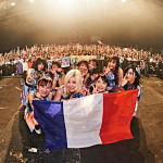 Cheeky ParadeがJAPAN EXPO出演！山本真凜・鈴木真梨耶の留学前ラストステージは大熱狂！