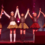 【ライブレポート】ベイビーレイズJAPANが初の海外ライブ！“かわいらしさ”と“熱苦しさ”でフランスが熱狂！