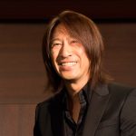 GLAYのTAKUROが歌詞が表示される新感覚スピーカーを絶賛！「TERUからも発注が来ている」