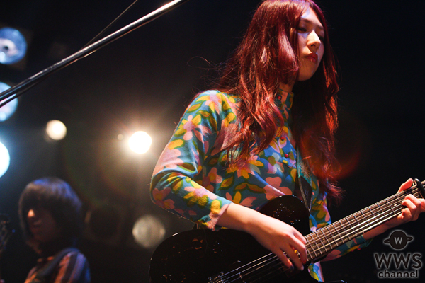 【ライブレポート】GLIM SPANKYがYATSUIフェスで映画「ONE PIECE」主題歌『怒りをくれよ』などを披露！