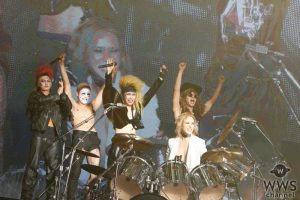 【ライブレポート】ゴールデンボンバーとX JAPAN YOSHIKIが夢の共演！最強の『女々しくて』をVJS2016で披露！