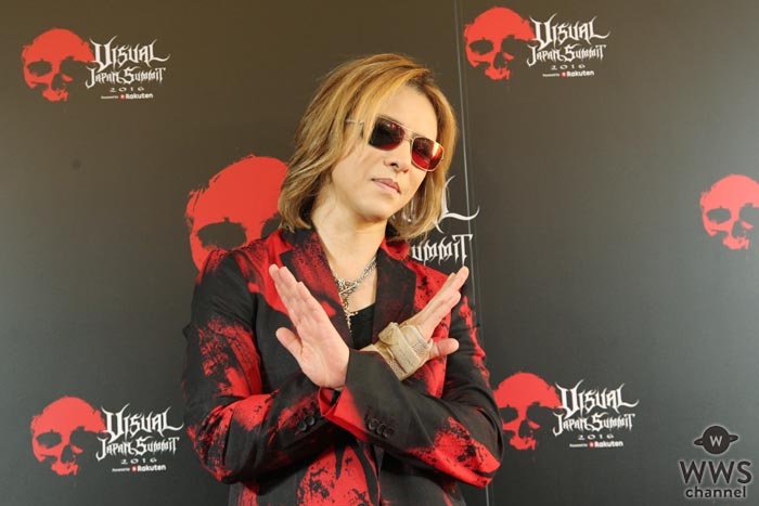 X JAPAN YOSHIKIがVISUAL JAPAN SUMMIT 2016に登場！ビジュアル界を代表してコメント「X JAPANの存在自体がサプライズ」