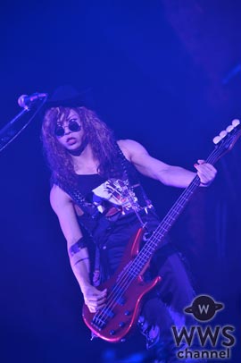 【ライブレポート】ゴールデンボンバーとX JAPAN YOSHIKIが夢の共演！最強の『女々しくて』をVJS2016で披露！