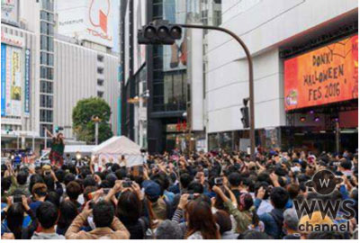 西内まりやがSEXYな肩出し衣装で渋谷のど真ん中で新曲「BELIEVE」を歌唱！「SHIBUYA RUNWAY」で盛大なフィナーレ！