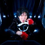 岡崎体育プロデュースのエビ中新曲「サドンデス」、レコーディング風景を特別公開！