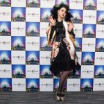 【動画】花魁姿がSEXYな三吉彩花にインタビュー！「ハロウィンでファッションショーはとても新鮮。」