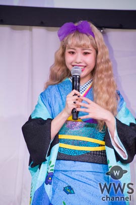 ぺこ・りゅうちぇるが振袖、袴姿でファッションショーに登場！仲良しの秘訣は「思った事を溜めこまずに言うこと」