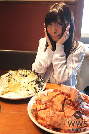 牛角20周年最後の「肉の日」イベントで可愛いすぎる大食いアイドル・美和花樺が奮闘！？ わずか18秒で予約完売した伝説の290円「2.9キロ大食いチャレンジ」が復活し、2017年1月限定の新春メニューも登場！！