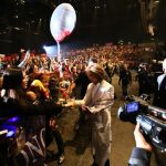 X JAPAN YOSHIKIが香港で前代未聞の振替無料ライブ達成！ トラブルを乗り越えてNHK紅白のステージへ！