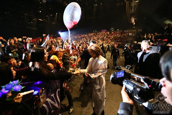 X JAPAN YOSHIKIが香港で前代未聞の振替無料ライブ達成！ トラブルを乗り越えてNHK紅白のステージへ！