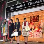 E-girls藤井萩花、藤井夏恋らがサマンサタバサとコラボレーションで表参道に登場！