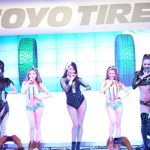 セクシーすぎて話題沸騰！CYBERJAPAN DANCERSが東京オートサロン2017 TOYO TIRESブースで魅せる！