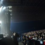 岡崎体育がCOUNTDOWN JAPANに初出場！エンターテイメント性溢れる演出とネタ連発にオーディエンスは一気に虜に！？