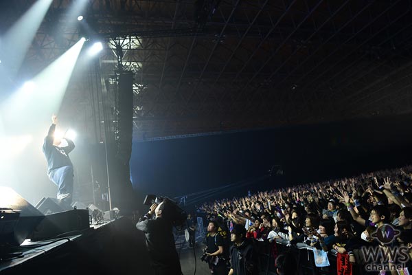 岡崎体育がCOUNTDOWN JAPANに初出場！エンターテイメント性溢れる演出とネタ連発にオーディエンスは一気に虜に！？