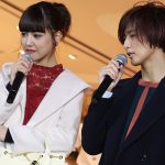 【写真特集】E-girls藤井萩花、藤井夏恋らがサマンサタバサとコラボレーションで表参道に登場！「OLさんて憧れます。恋も仕事も全力で・・」