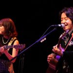 chayが弾き語りバレンタインライブを開催！TRICERATOPSの和田唱がシークレットゲストとして登場！