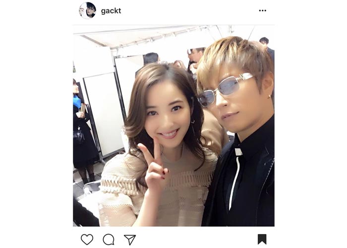 GACKTと佐々木希が美しすぎる2ショットを披露！「がっくんカッコいい！」