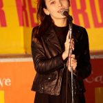 いであやか がアルバム『A.I. ayaka ide』リリース日に思い出の汐留で熱唱！「デビュー時に通った汐留でまた歌えて嬉しいです」