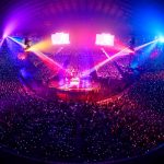 L’Arc～en～Ciel 東京ドーム公演初日レポート・バンドとリスナーの思いが結集して美しい光景が出現！