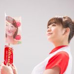 土屋太鳳、松井愛莉、広瀬すずが個性がありすぎるデコガーナづくり！母の日特別企画で、お母さんへメッセージ！