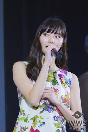 松井玲奈、お悩みコーナーで一刀両断！主演映画『めがみさま』完成披露試写会に新川優愛と共にW出演！