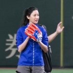 菜々緒が始球式でノーバン投球！亀梨和也らにアドバイスもらうも自己採点は「40点です」