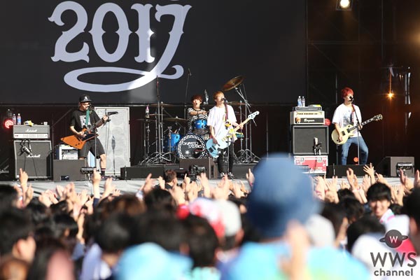 【ライブレポート】04 Limited SazabysがJAPAN JAM 2017を灼熱の音楽の楽園へと導く！「皆さんのトラウマも黒歴史も全部洗いざらい俺たちが壊す」