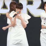 【ライブレポート】Flowerが全身白コーデで4/26発売の新曲『MOON JELLYFISH』を生で初披露！六本木ヒルズアリーナを激しいダンスパフォーマンスで盛り上げる！