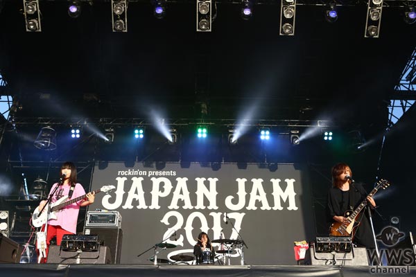 【ライブレポート】ヤバイTシャツ屋さんがJAPAN JAM 2017で夏に向かって叫んだ言葉は「ROCK IN JAPAN、行けるのかー！」
