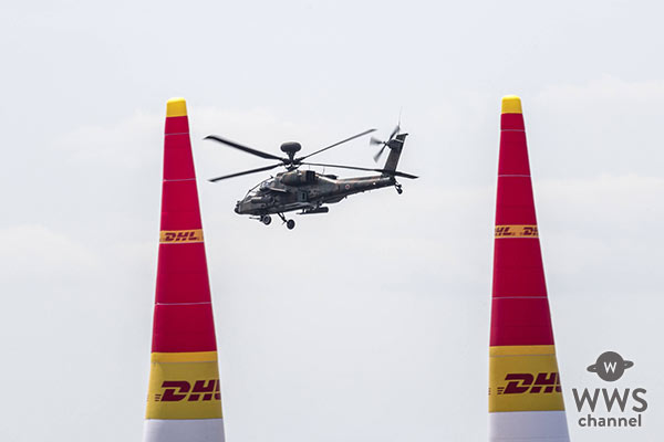 三次元モータースポーツ・Red Bull Air Race Chiba 2017開幕! 美しすぎるエアレースクイーンが華を添える！