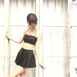 Seventeen専属モデル、江野沢愛美が水着プロデュース！ビーチの視線を独占するカラフルなデザインは必見！