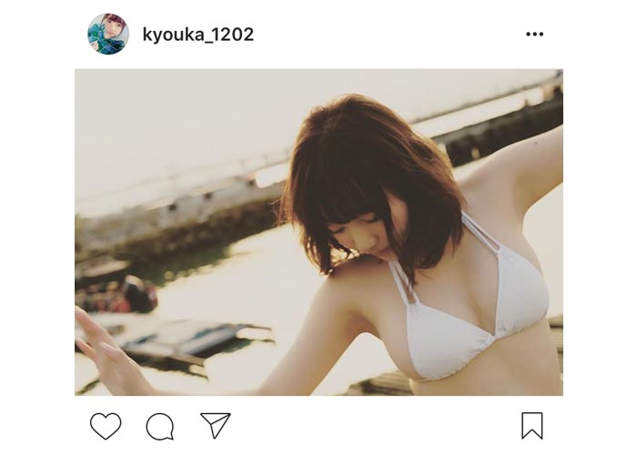 「今世紀最高のおっぱい！」と話題の夢アド・京佳の写真集オフショットに「オフショットでもう一冊写真集出して」と絶賛の声！